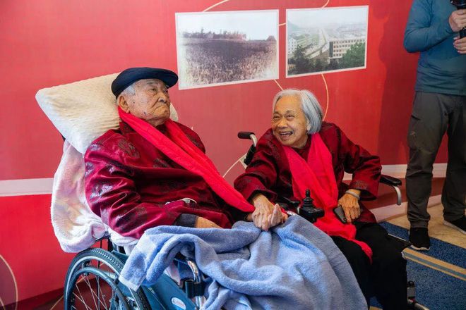 中國「包產到戶第一人」百歲壽辰！88歲妻子獻上愛的告白